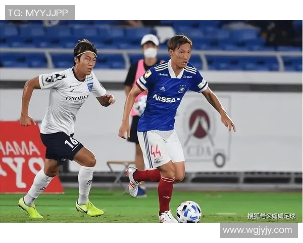 山形山神与东京绿茵的激烈对决展现足球魅力与团队精神的巅峰之战